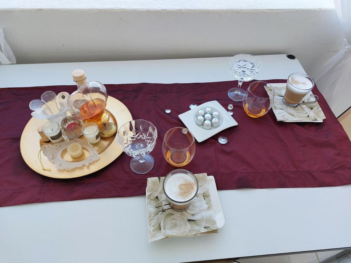 Family Apartment Villa Zrnka S Besplatnim Parkingom Rovinj Ngoại thất bức ảnh